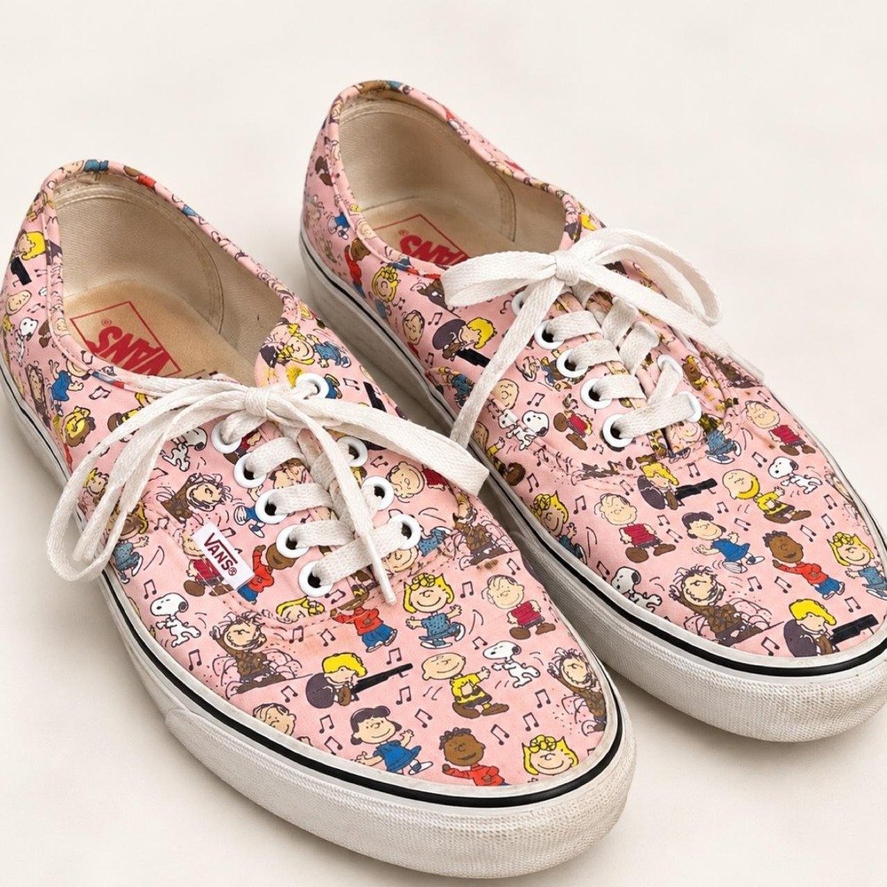 Vans x Peanuts Dance Party Pink Authentic Sneakers — Women's Size 8